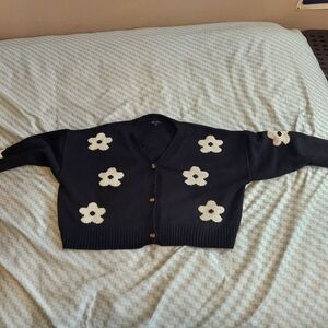 Love Tree Black and White Floral Cardigan